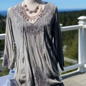 Bundle Deal! Boho Necklace & XL Blouse